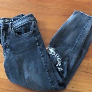 American eagle high rise jegging crop